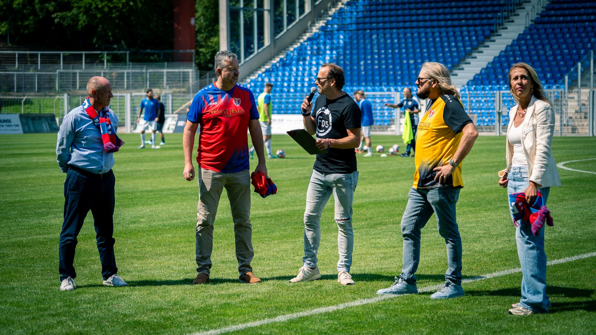 Neuer KFC Uerdingen Hauptsponsor Forsthaus 1838