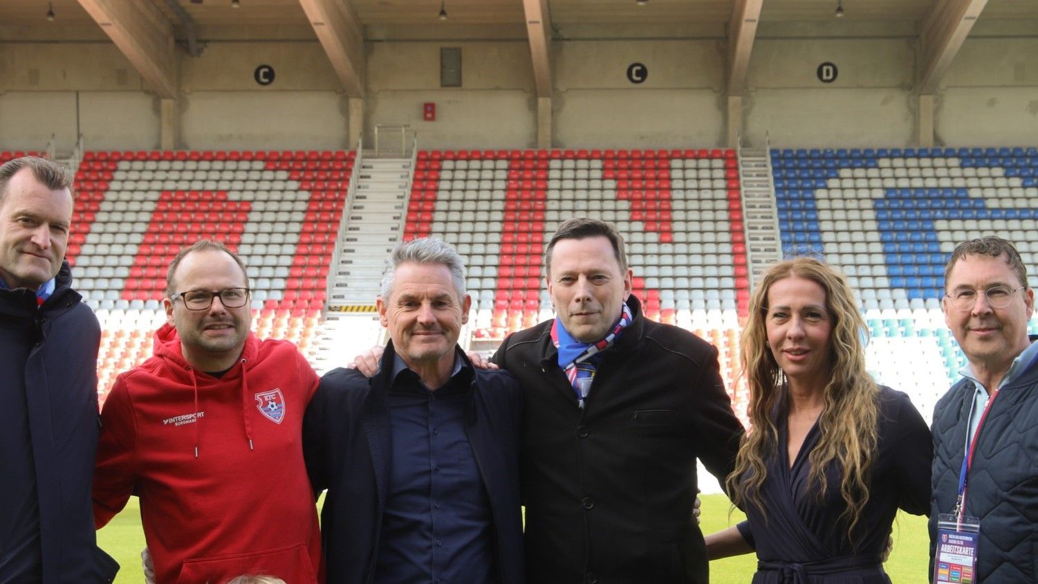 Dirk Mewesen, Manuel Kölker, André Brinkhoff, Norbert Philipp, Yvonne Zell und Stefan Wagner sind der neue Vorstand des KFC Uerdingen.